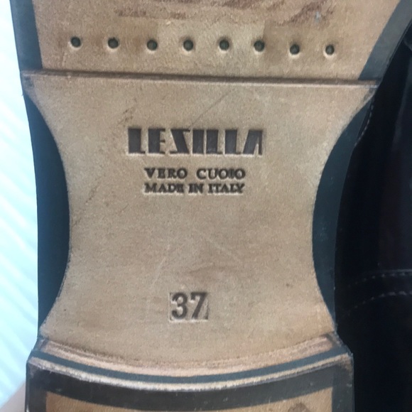 Shoes - Picture 5 of 7